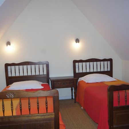 Gites Du Manoir De Goandour 크로종 외부 사진